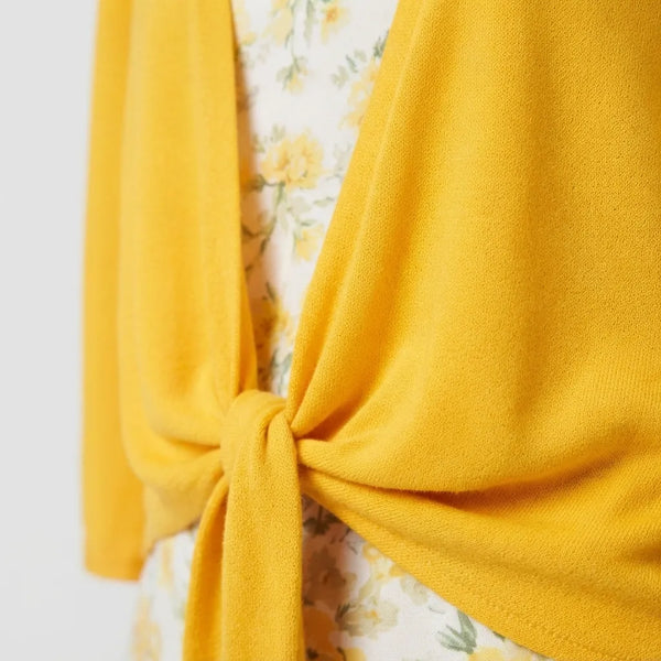 Versatile Front-Tie Detail